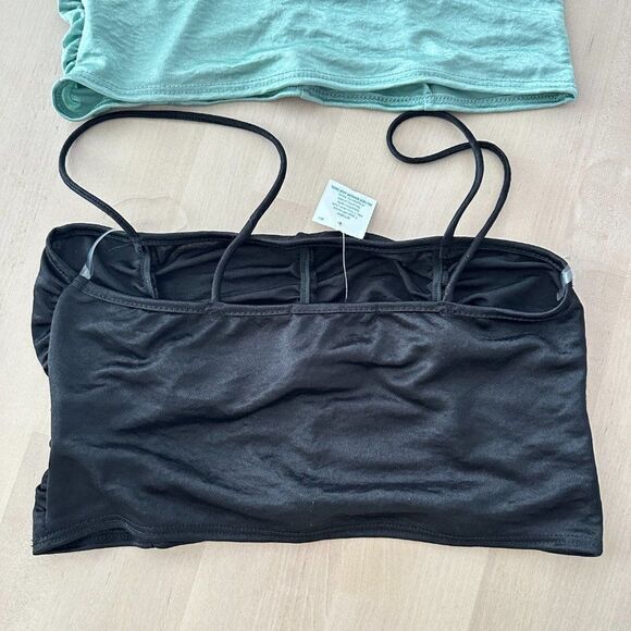 Summer crop top bundle sky blue and black camisole - Picture 4 of 6